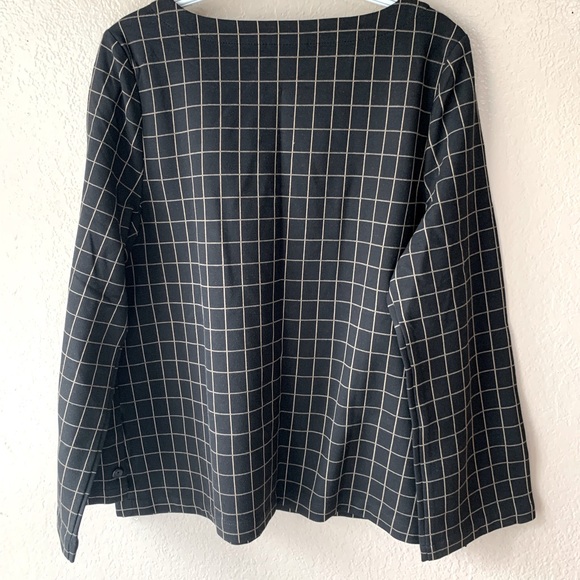 J. Jill Black Camel Windowpane Button Detail Contemporary Ponte Top Size L NWT - Picture 3 of 7